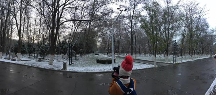 2015冬天下雪全景宁大